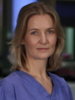 Photo of Dr Louise Dickinson