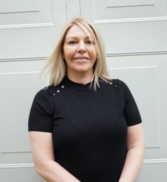 caroline-dunne-334-364 caroline-dunne-334-364